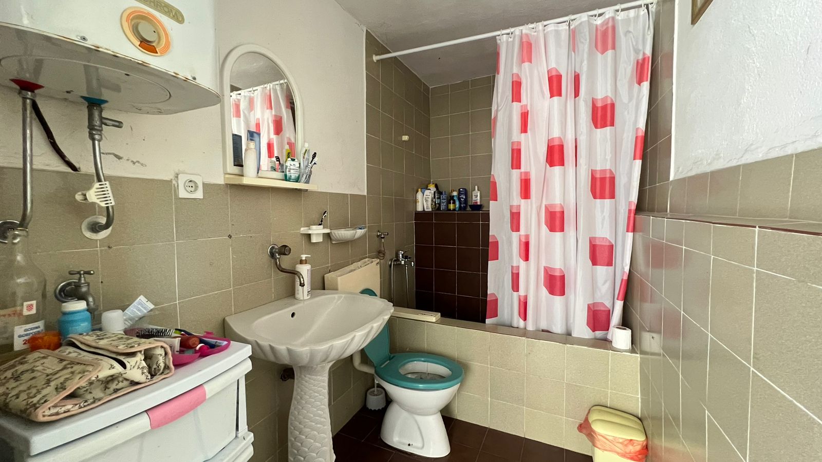 Image of House - 5 Bedrooms - 1 Bathrooms for Sale in Herceg-Novi-Lustica-Montenegro, Image 21